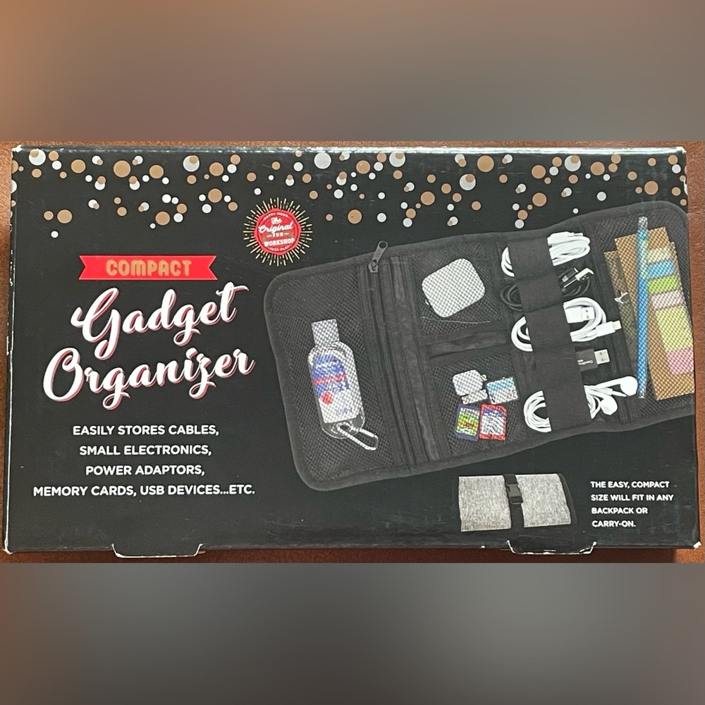BNWOT! COMPACT, GADGET ORGANIZER, Black & Grey